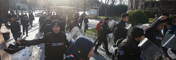 BOMBE: Ti personer ble drept av en selvmordsbombe. Det skjedde i Istanbul i Tyrkia.