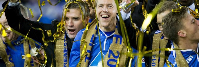  GULL: : Fotballsesongen har ikke engang startet ennå. Men flere tror Molde kan vinne gull som i fjor. Da vant laget både eliteserien og cupen.