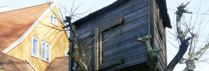  REVET:  Stavanger kommune fjernet en hytte i skogen som gutter hadde bygget. Hytta på bildet er en annen hytte.